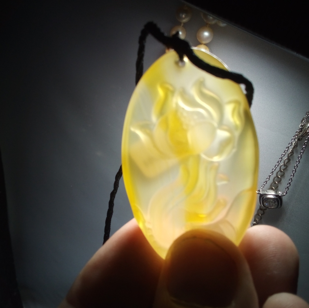 Jade jewelry Chinese Japanese Stone